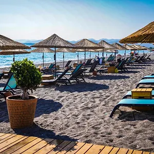 uras-beach-hotel.turkeyfethiyehotels.com/